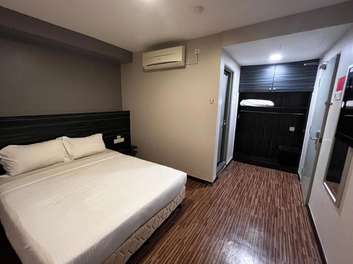 Signature Hotel Kuantan Exterior photo