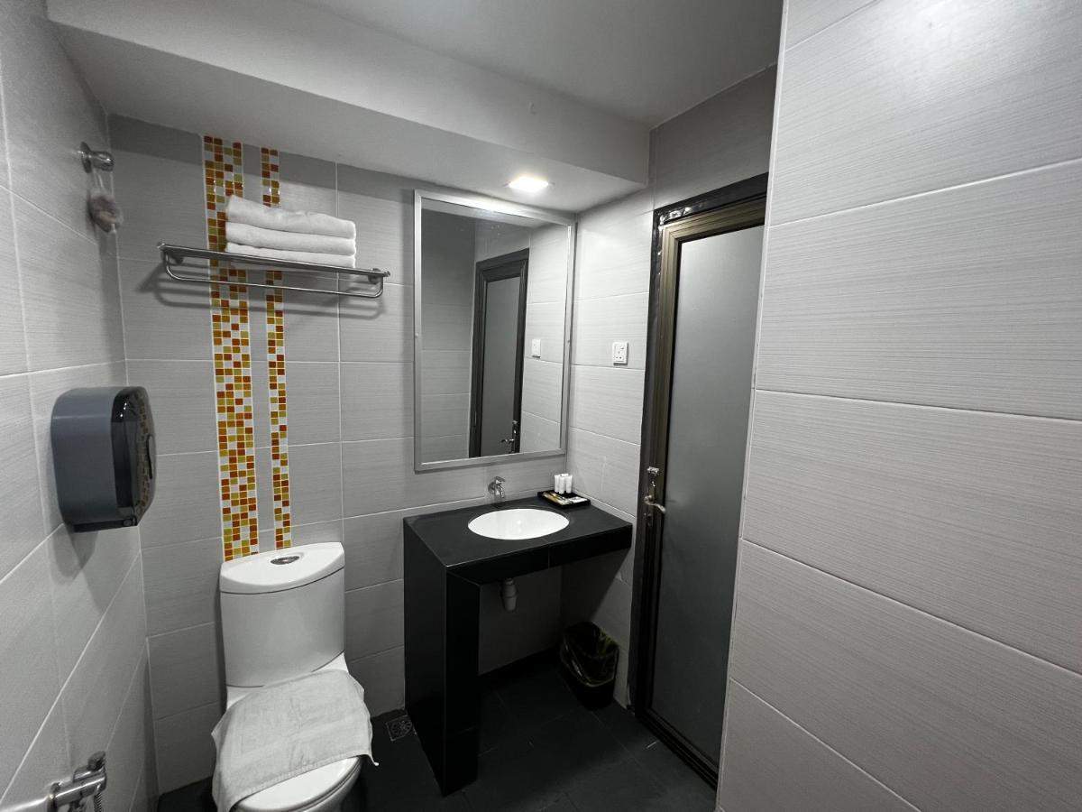 Signature Hotel Kuantan Exterior photo