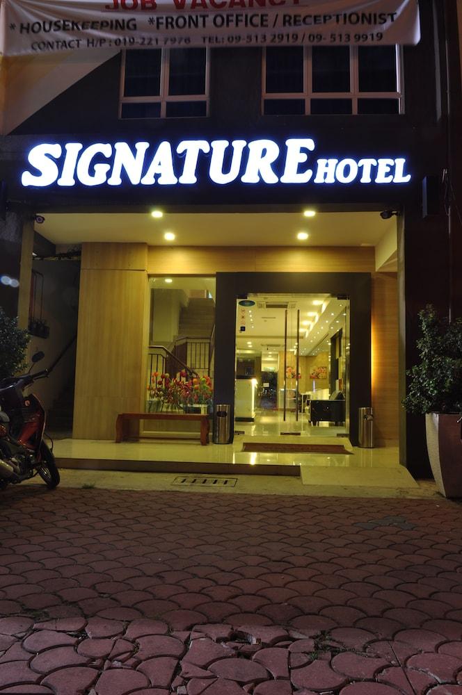 Signature Hotel Kuantan Exterior photo